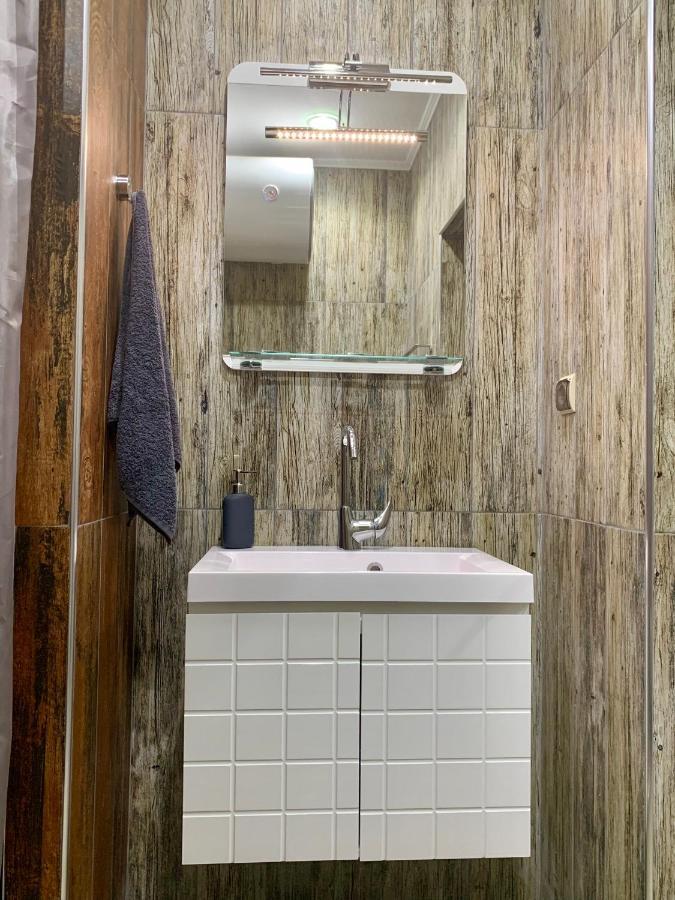 Blue Laguna Private Parking & 2 Bedrooms Apartment